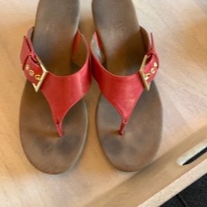 Coral sandals-Aerosoles